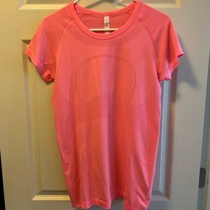 Lululemon tech short sleeve